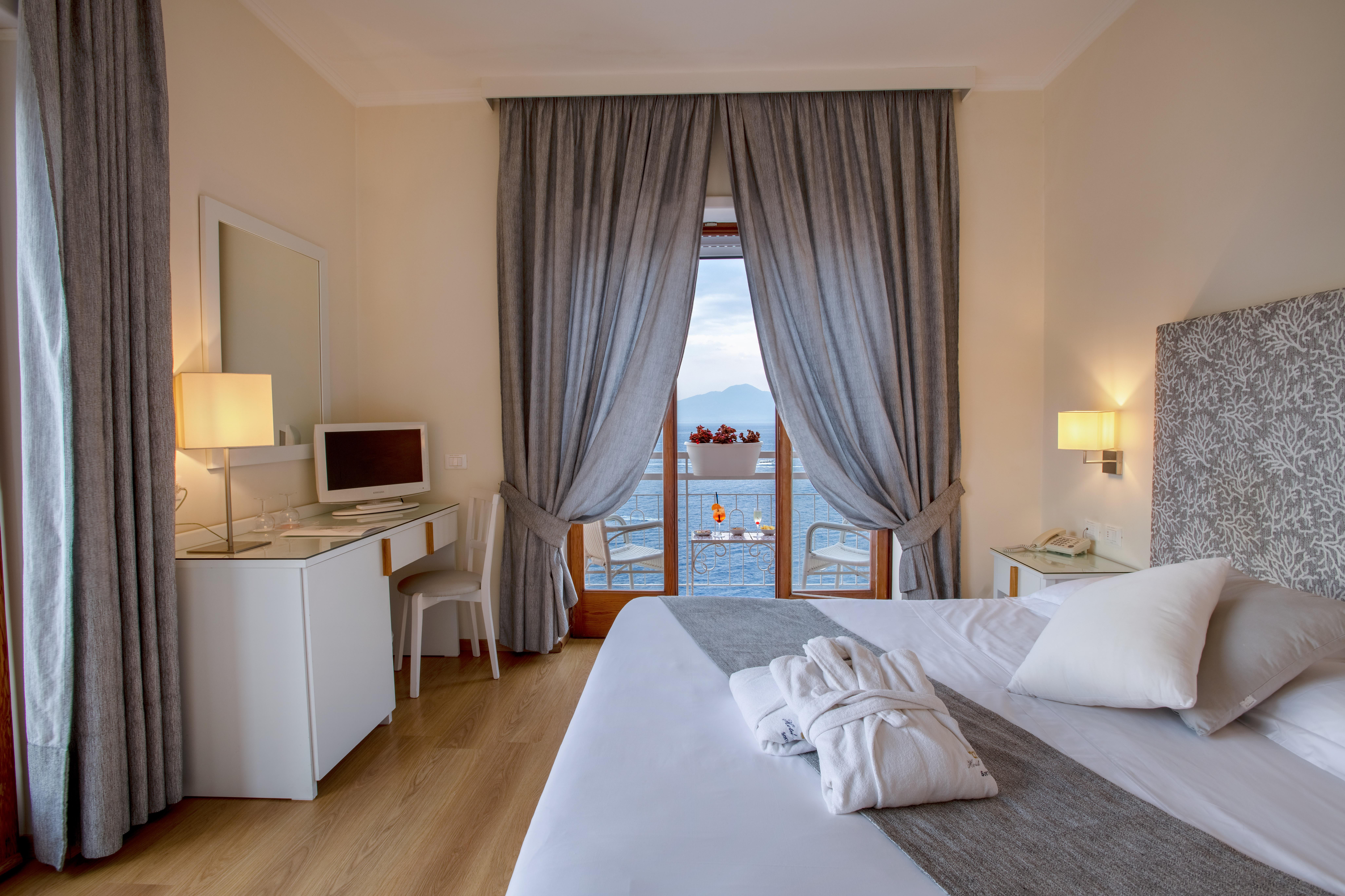 Boutique Hotel Regina Sorrento Ngoại thất bức ảnh