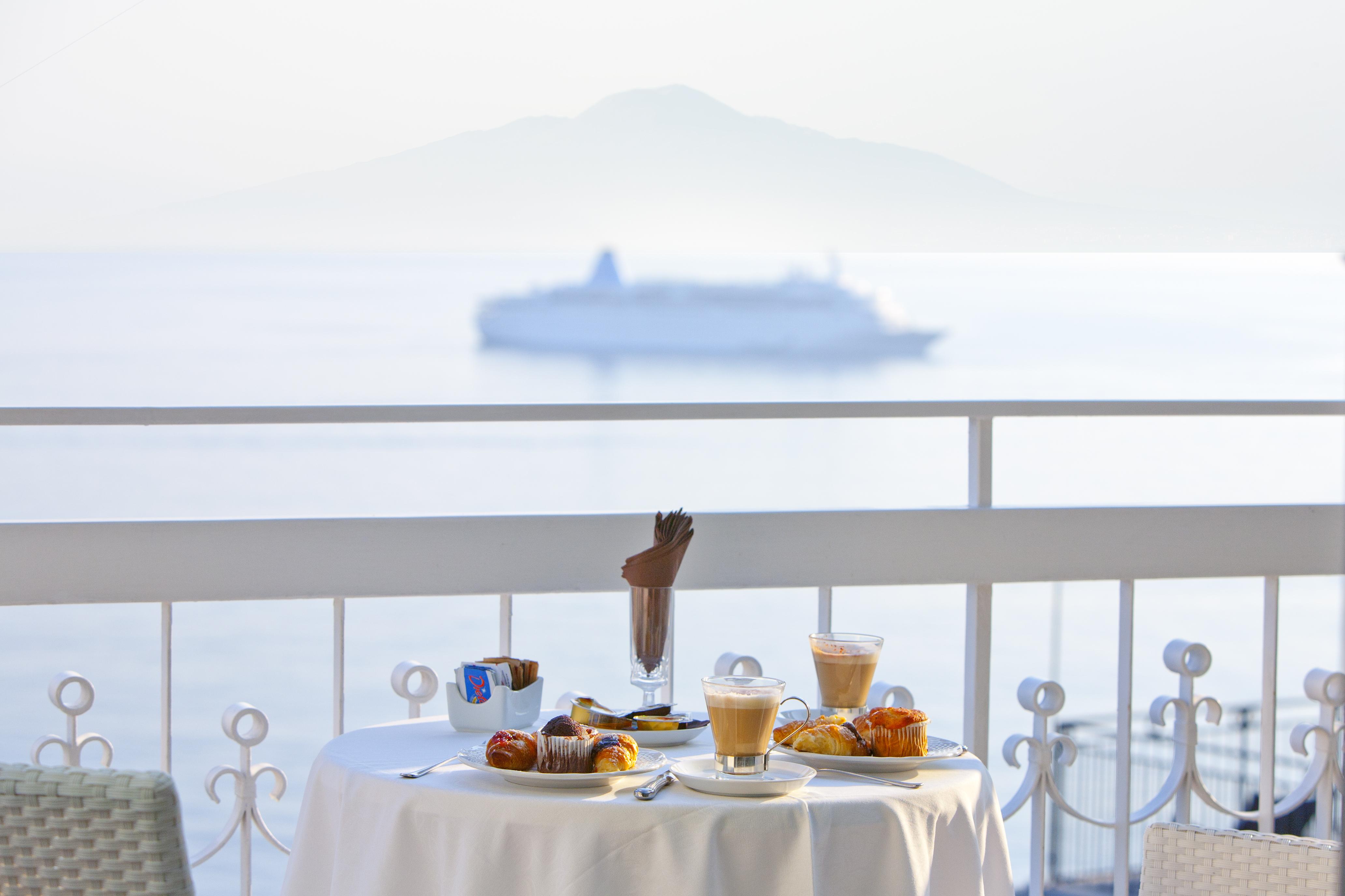 Boutique Hotel Regina Sorrento Ngoại thất bức ảnh